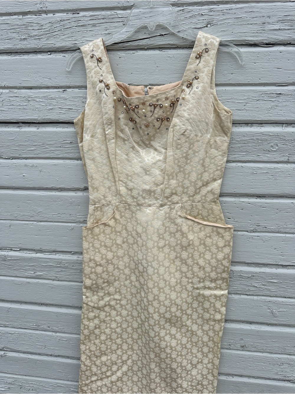 Vintage Ivory Floral Jacquard Sleeveless Sheath Dress with Embellished Neckline